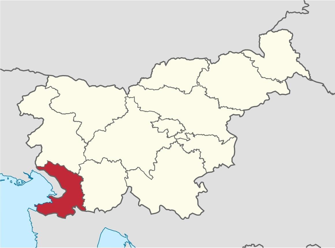 Žemėlapis karsto Slovėnija